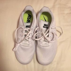 NWOT Nike Free RN
